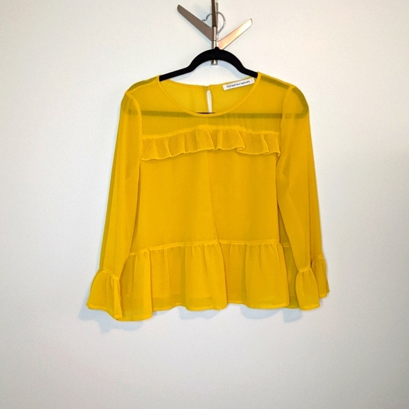 Cupcakes & Cashmere Katlyn Top in Safron Yellow as Sold on Revolve - Picture 3 of 10